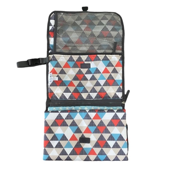 🌟 Host pick! 🌟 Skip Hop Travel changing pad! 👶🏻 - Picture 3 of 5